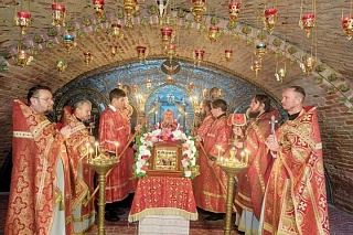 Память новомучеников и исповедников земли Полесской молитвенно почтили в крипте главного храма Туровской епархии
