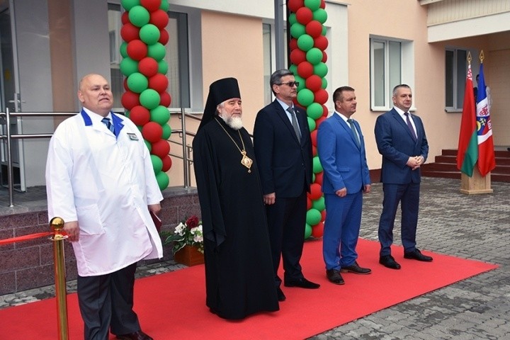 Епископ Леонид принял участие в открытии кабинета компьютерной томографии в Брагинской ЦРБ