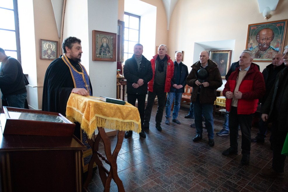 Сотрудники аппарата управления ОАО "Приорбанк" посетили Юровичский монастырь