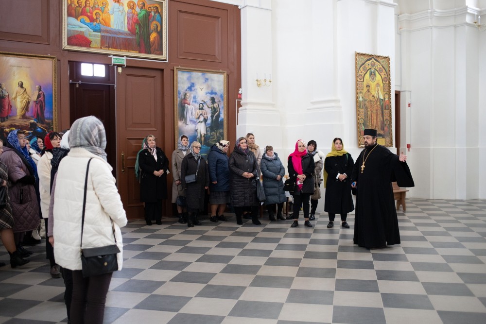 Сотрудники региональной дирекции Белагропромбанка Гомельской области посетили Юровичский монастырь