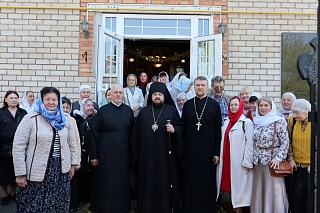 В день памяти великомученика Георгия Победоносца, епископ Авксентий совершил Литургию в одноименном храме в городе Несвиже