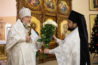 Епископ Леонид поздравил с 50-летием наместника Юровичского монастыря игумена Авксентия (Абражея)